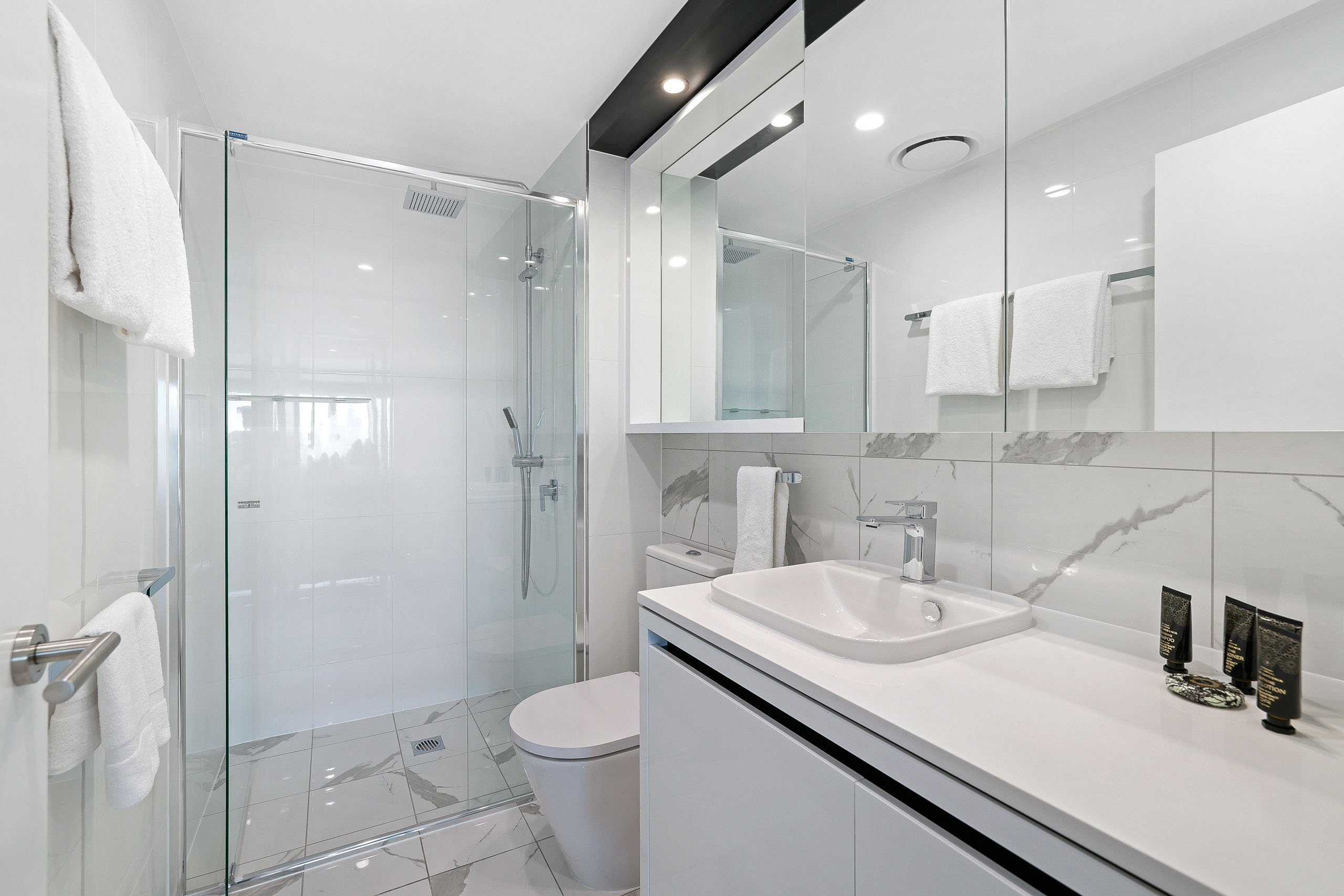 Opus Broadbeach Apartments Unit 102 Bathroom